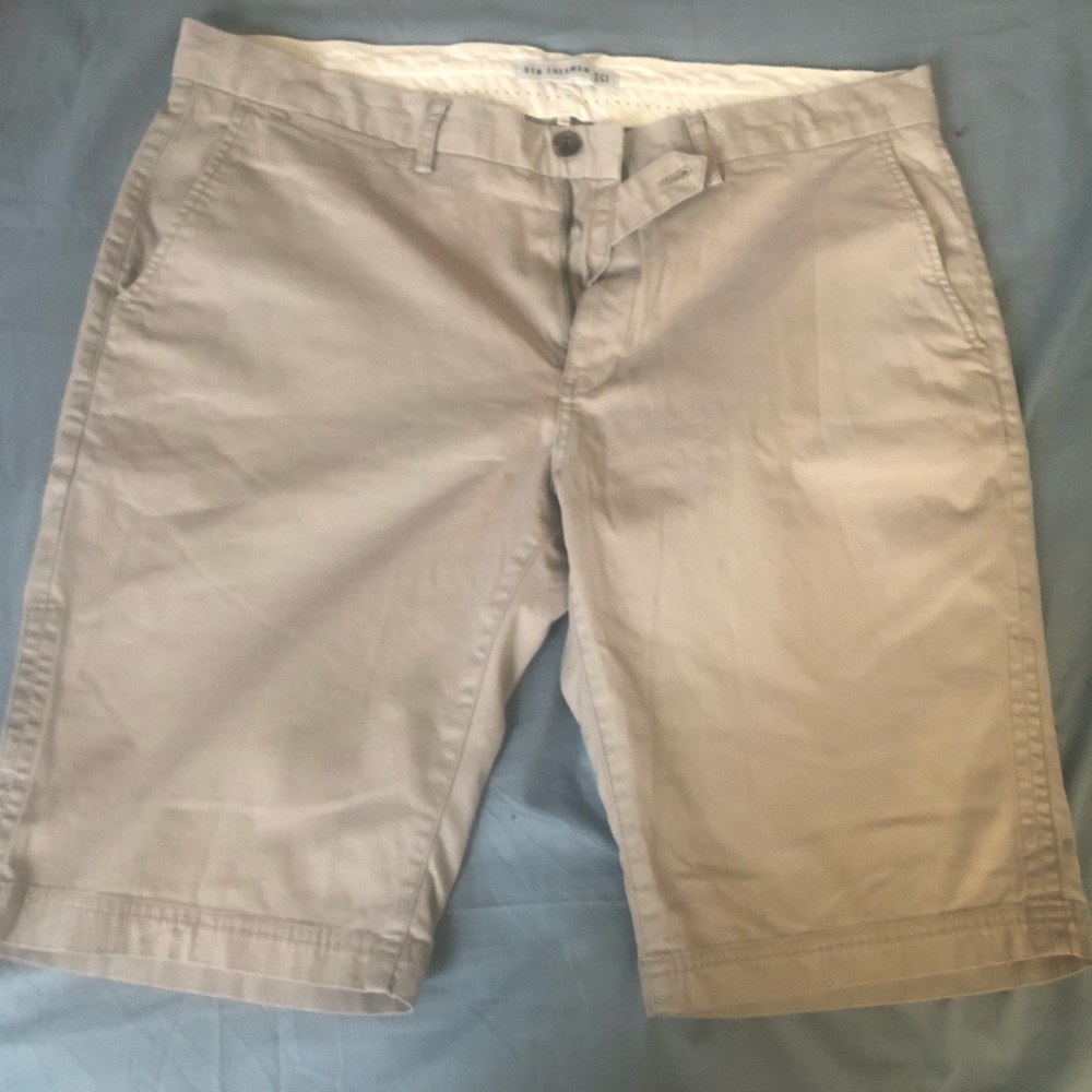 Men’s Ben Sherman Khaki Slim Shorts Size 38